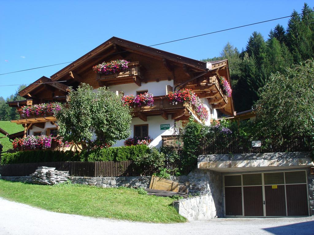 Familie Neunhäuserer Neustift im Stubaital Exterior foto